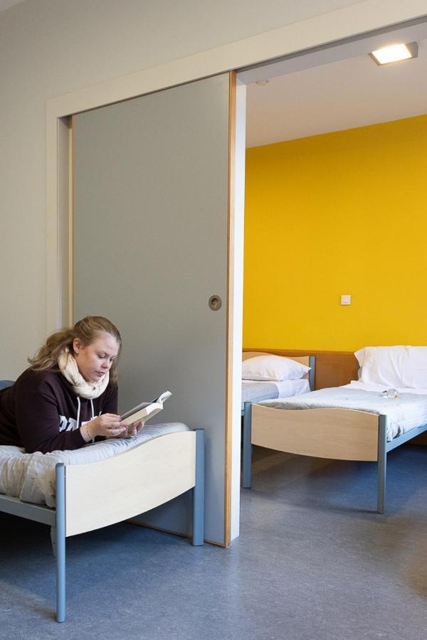 Youth Hostel Van Gogh Saint-Josse-ten-Noode 外观 照片