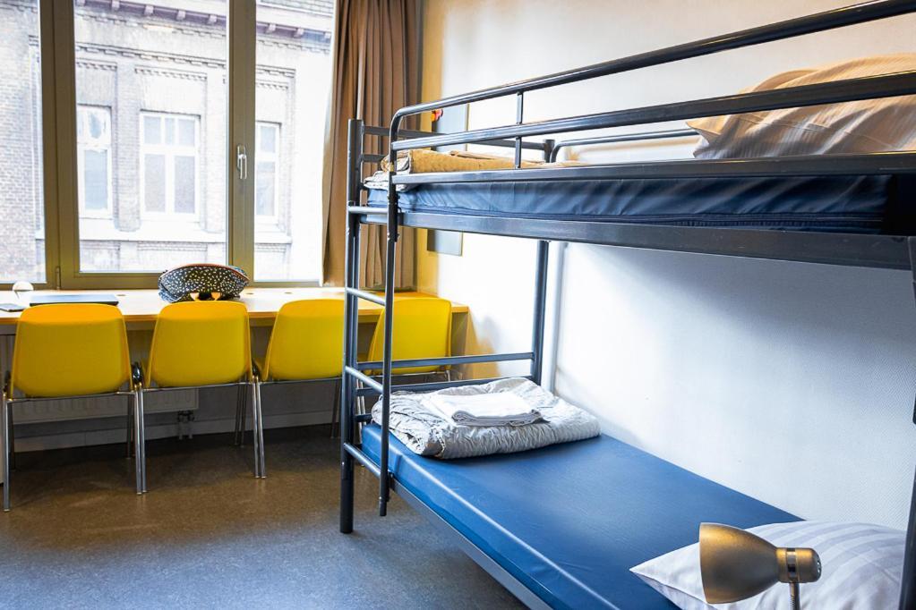 Youth Hostel Van Gogh Saint-Josse-ten-Noode 外观 照片